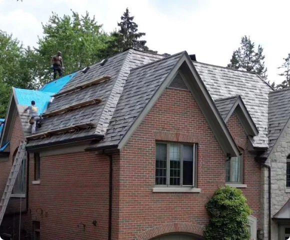 Expert Roof Installation And Maintenance Services in Oakville for all your roofing needs