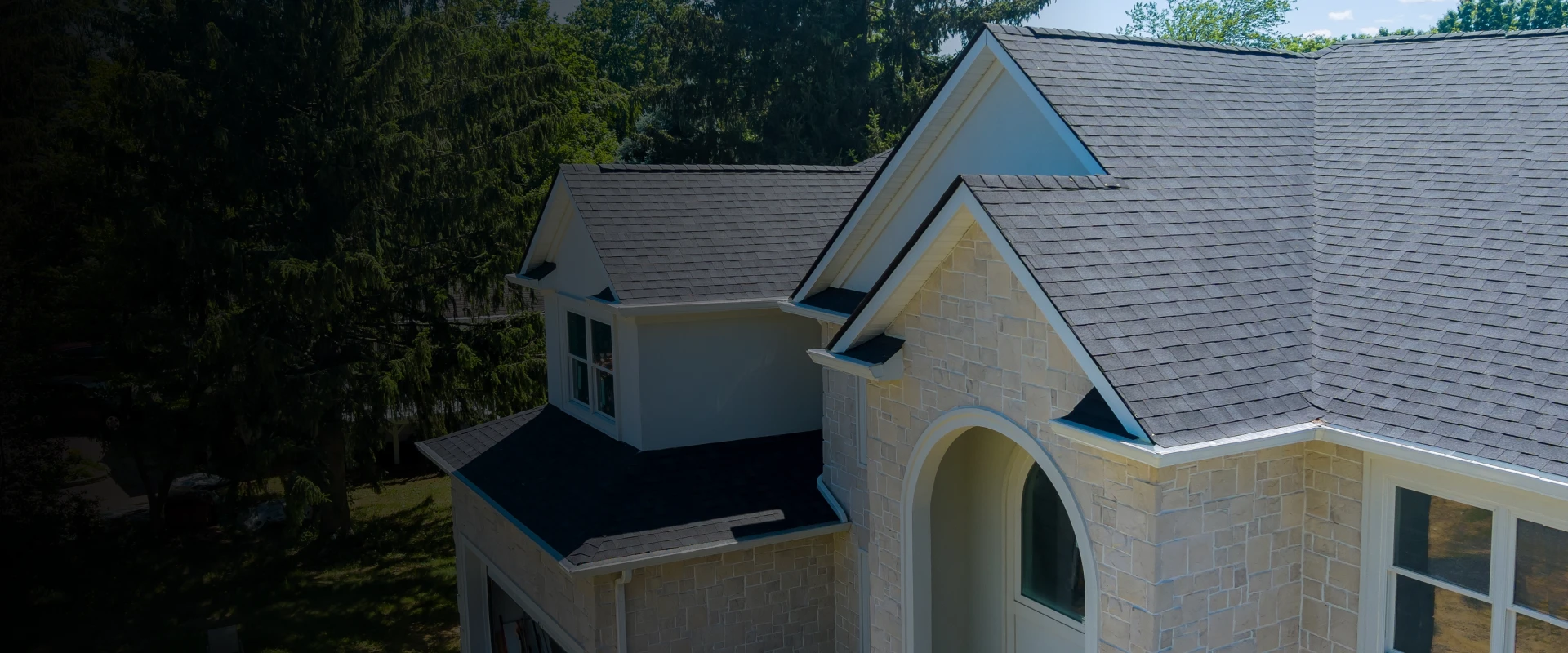 JEEM Services Ltd specializes in Residential and Commercial Roofing Services in Toronto