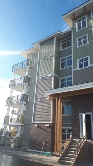 Langle.56Ave.webp