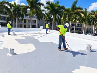 roof-coating-team-white-hardhats