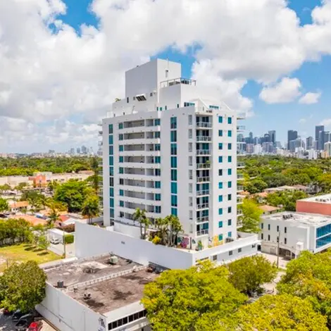 Commercial Roofing Contractor Miami