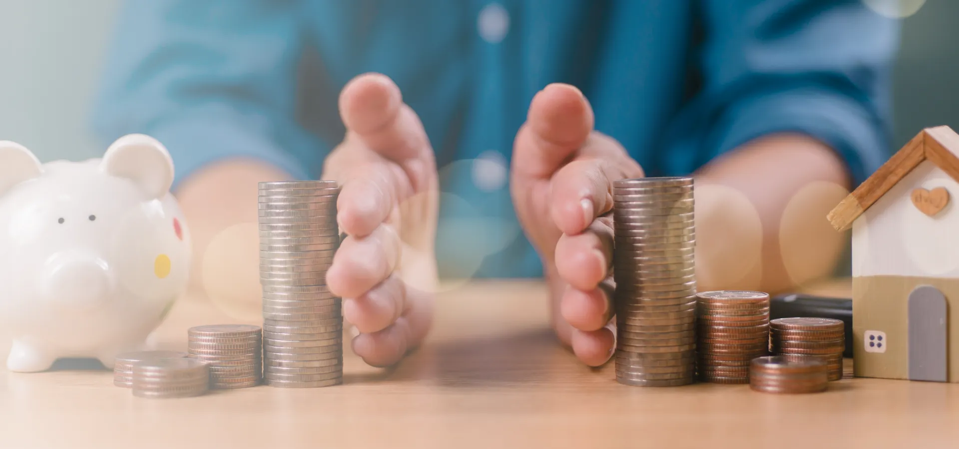 Vancouver financial management advisor at desk