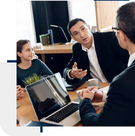Family Lawyer in Mississauga, Ontario supporting family