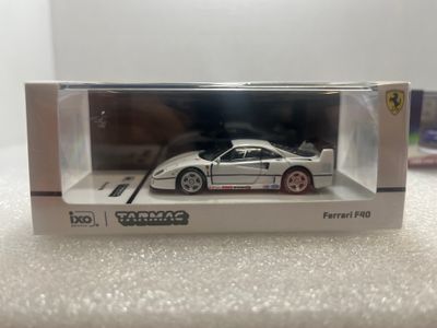 TARMAC 1/64 Ferrari F40 - White