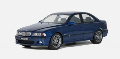OttOmobile - BMW M5 (E39) Sedan (Avus Blue) 1:12 Scale Model Car - G073