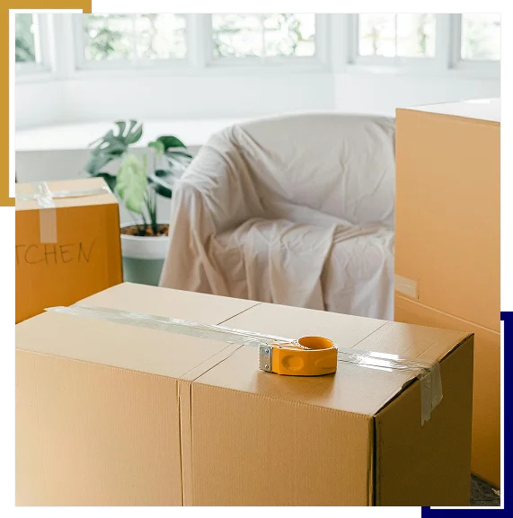 Movers providing packing and storage services near Louisville