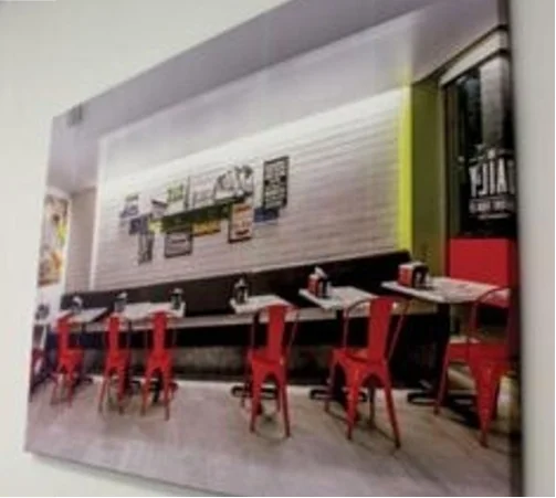 Why Choose MegaGrafix for Custom Canvas Printing