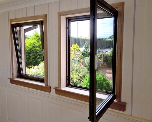 Aluminium-Sliding-Doors-Unlocking-Style-and-Security-for-Your-Home-min-scaled
