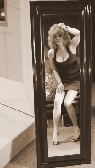 Madonna Blue Dress In Mirror Balck & White 1.webp
