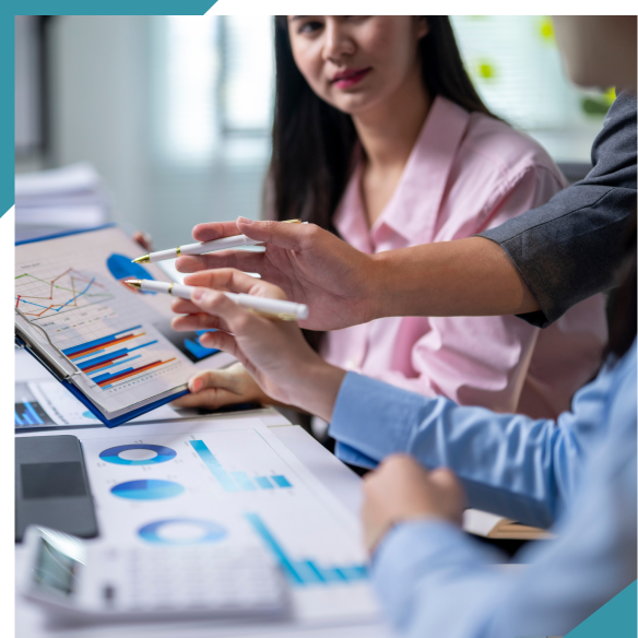 Bookkeeping for hospitality cash flow tracking
