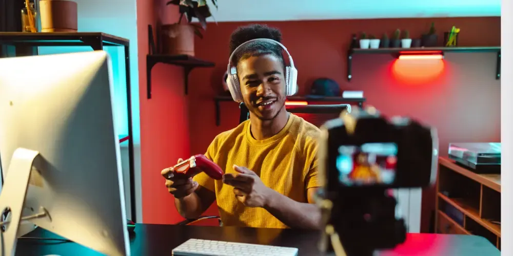 Social Media Video Double your Audience by Making it Mobile-Friendly.webp