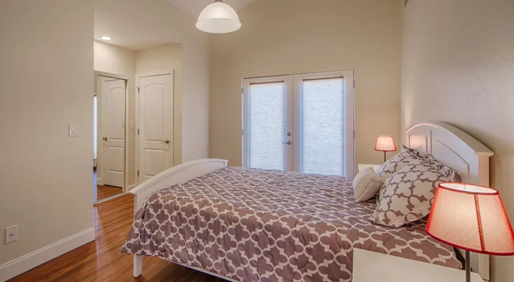 How Seamless Transitions Improve Assisted Living for Arizona Seniors