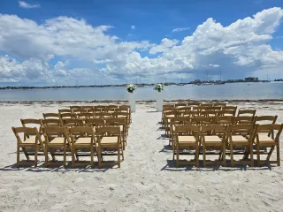  Sea Breeze Manor Inn