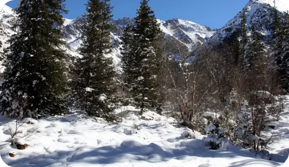 Kyrgyzstan Winter Travel