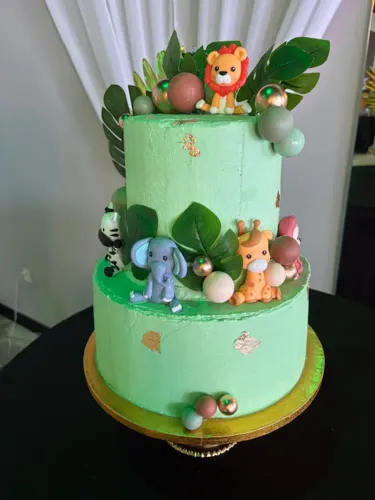 baby shower cake1 1.webp