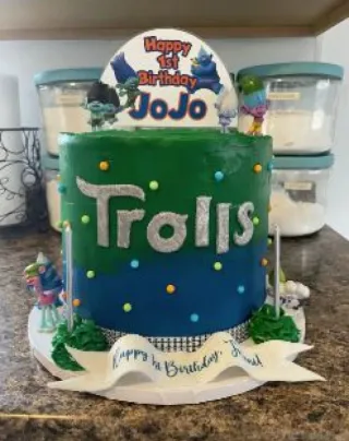 Custom-Cakes (17).webp