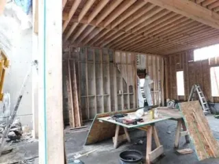 Hawaiian Construction LLC