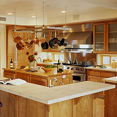 Organized-kitchen-island1
